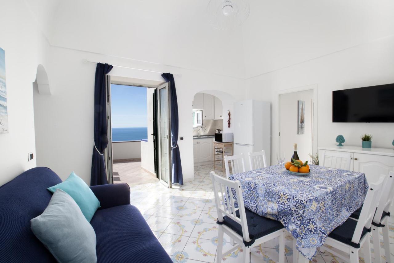 Estate4Home - Casa Darly Positano Eksteriør billede