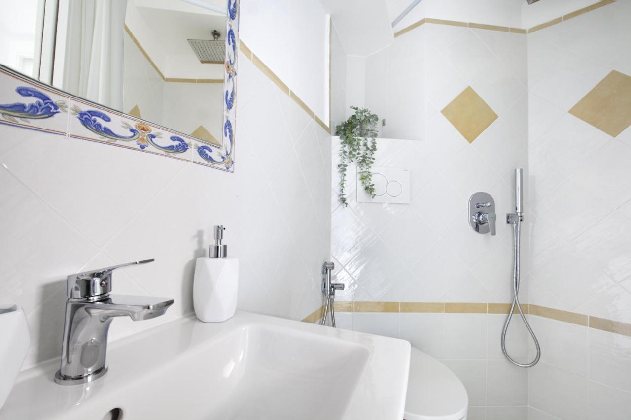 Estate4Home - Casa Darly Positano Eksteriør billede