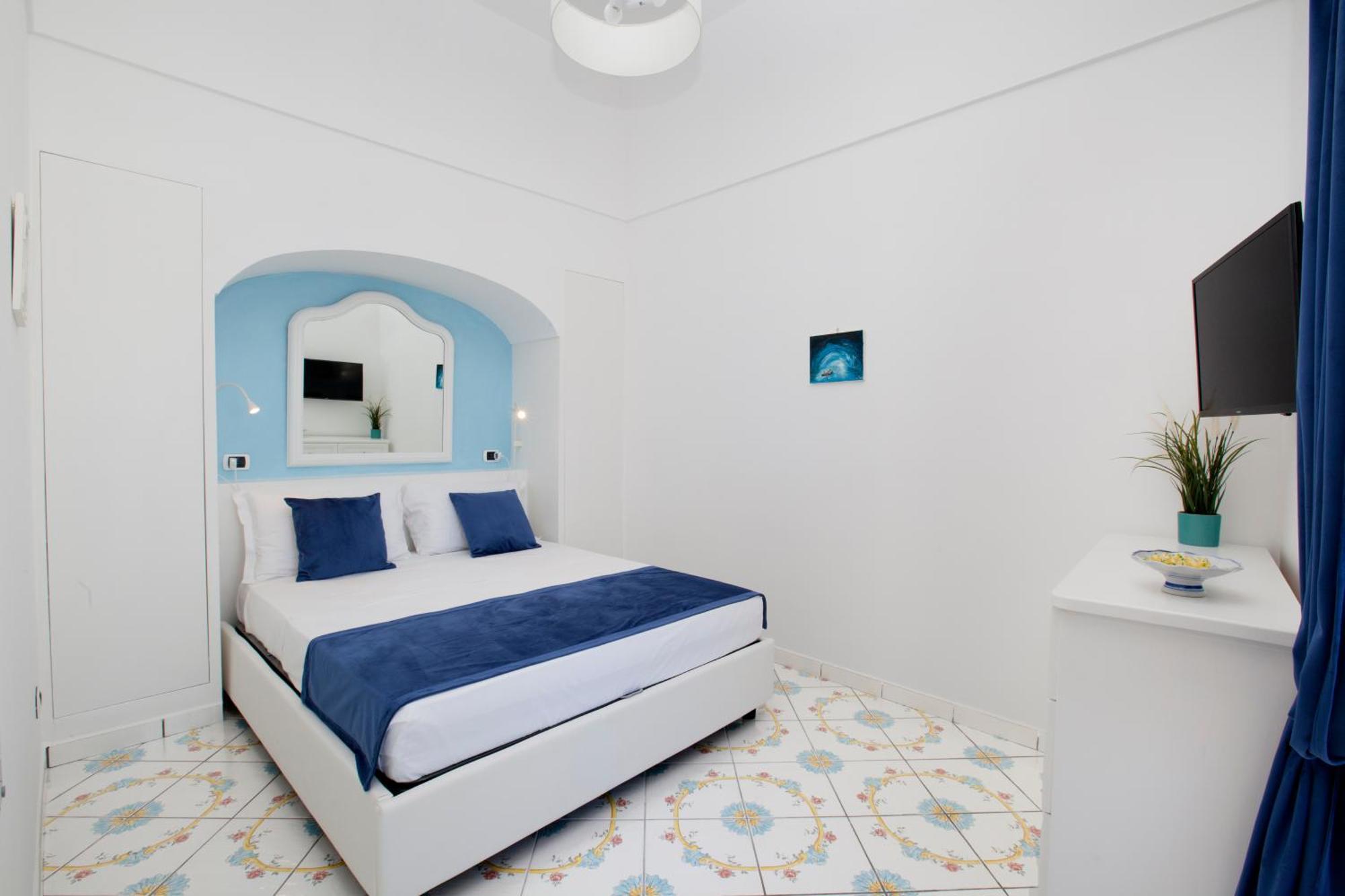 Estate4Home - Casa Darly Positano Eksteriør billede